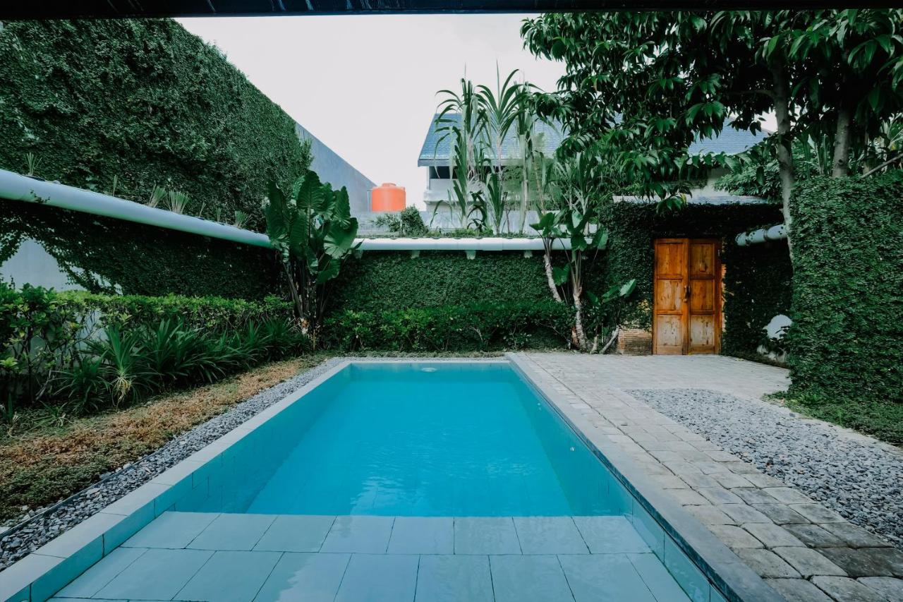 Ayom Java Village Solo Exterior foto